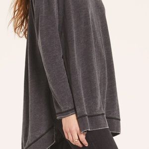 Z Supply size Small weekender top in grey